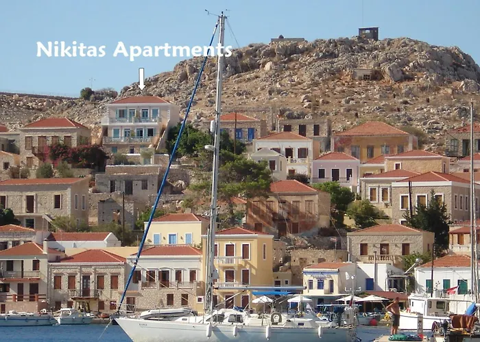 アパート Nikitas *