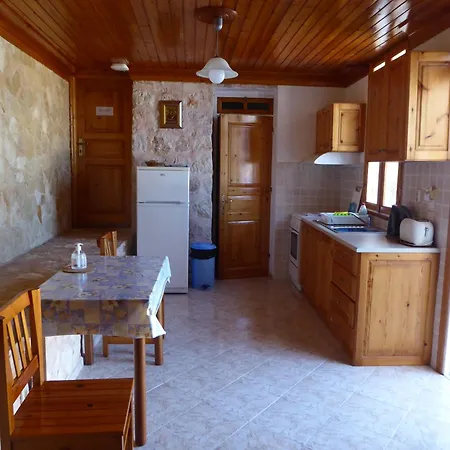 Apartamento Nikitas Chalki Town